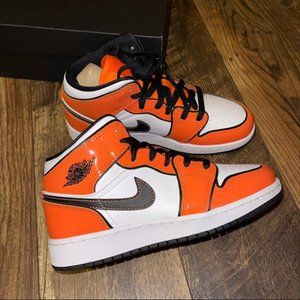 Air Jordan 1 Mid Turf Orange Womens 8.5